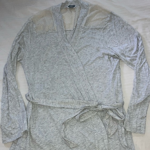 Aerie size large / XL Gray Cozy modal blend light Robe perfect for lounging - Picture 3 of 16